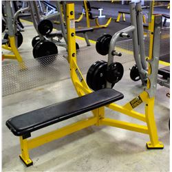 HAMMER STRENGTH BENCH PRESS - NO BAR OR WEIGHTS
