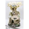 Image 1 : RABBIT AND FLOWER SHAPE LAWN ORNAMENT
