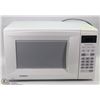 Image 1 : GOLD STAR WHITE MICROWAVE