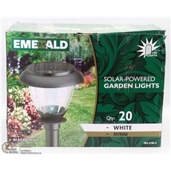 CASE OF SOLAR POWERED GARDEN LIGHTS