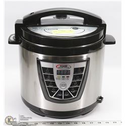 POWER PRESSURE COOKER XL WITH CORD INSIDE