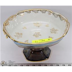 VINTAGE PORCELAIN PEDESTAL