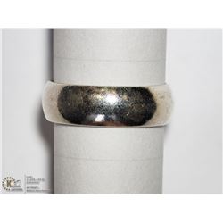 STERLING SILVER WEDDING BAND SIZE 6.25