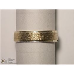 STERLING SILVER RING SIZE 4