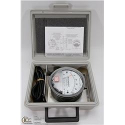 DWYER MAGNEHELIC DIFFERENTIAL PRESSURE GAUGE