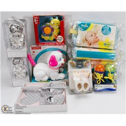 FLAT OF NEW BABY ITEMS 2 SILVER