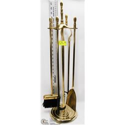 BRASS FIREPLACE TOOL SET. HOUSEHOLD