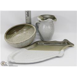 3PC POTTERY SET INCL FISH DISH, WATER VASE & BOWL.