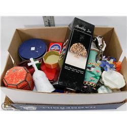 #37) BOX OF CANISTERS & ORNAMENTS