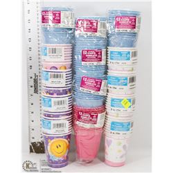 BUNDLE OF DISPOSABLE PARTY CUPS