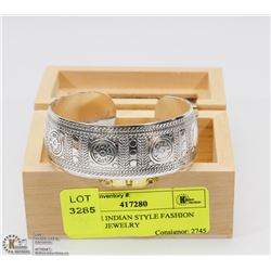 VINTAGE INDIAN STYLE FASHION BANGLE  JEWELRY
