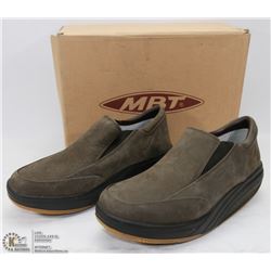 MBT SIZE 9.5 LOAFERS