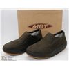 Image 1 : MBT SIZE 9 LOAFERS