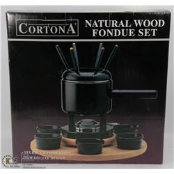 NATURAL WOOD FONDUE SET