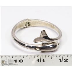 DOLPHIN BRACELET.