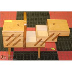 VINTAGE WOOD ACCORDIAN SEWING BOX.