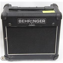 BEHRINGER GUITAR AMP.