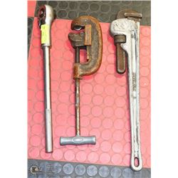 3 H/D TOOLS - RIDGID 1/8 - 2" PIPE CUTTER, 1" PRO-