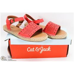 NEW GIRLS CAT & JACK SANDALS SZ 3