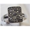 Image 1 : 11) STERLING SILVER DIAMOND RING SIZE 7