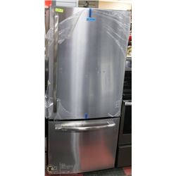 GE STAINLESS STEEL BOTTOM FREEZER FRIDGE