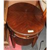 Image 1 : WOOD TONE END TABLE