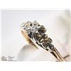 Image 2 : 27) 14K GOLD DIAMOND RING SIZE 6