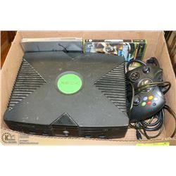 ORIGINAL XBOX WITH 2 GAMES & CORDS