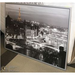 LARGE CITYSCAPE PICTURE