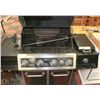 Image 2 : NEXGRILL PROPANE BBQ WITH SIDE BURNER AND