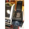 Image 4 : NEXGRILL PROPANE BBQ WITH SIDE BURNER AND