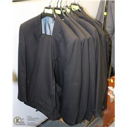 ASSORTED SIZE MENS SUIT JACKET X8