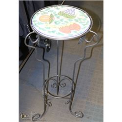 METAL FRUIT DESIGN PLANT STAND