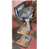 Image 1 : DELTA HEAVY DUTY 12" DRILL PRESS