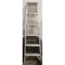 6' ALUMINUM STEP LADDER
