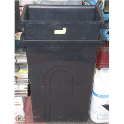 2 GARBAGE BINS