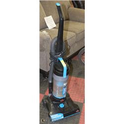 DIRT DEVIL VAC