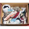 Image 1 : LARGE BOX FULL OF NEW ZIPPERS