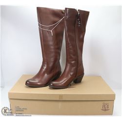 NEW GENUINE 1976 GENUINE LEATHER LADIES BOOTS