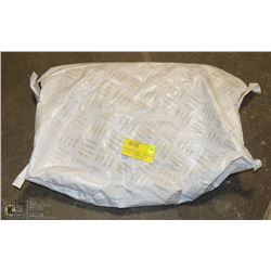40LB BAG OF CORN COB FLOOR ABSORBANT