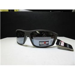 New Mens Iron Man Foster Grant Sunglasses / 100% protection
