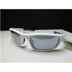 New Mens Foster Grant Sunglasses / 100% Max block protection
