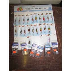 FISH Hooks Qty 21, Mustad Weedless hooks - Qty 6 pkgs