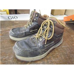 MERRELL  Outperform waters proof size 8 1/2, returned