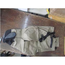 WHITE RIVER breathable men's waders Size Med., returned