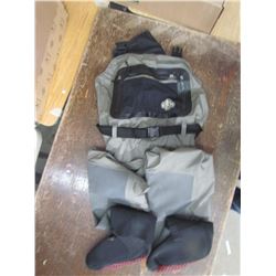 WHITE RIVER Osprey, breathable waders, M, returned