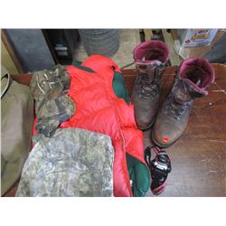 HUNTING Clothing, 2XL Yukon Parka, XL Dry Duck Parka, 2 Hats, 1 Orange Vest, 1 Head flashlight, Size