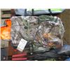 Image 3 : 2 - BACK PACKS - Vorn Deer Pack, Expedition Series, 1 knap sack, Bog Pod gun holder