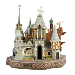 Fantasyland "Magical Big Figurine".