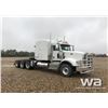 Image 2 : 2015 PETERBILT 367 TRI-DRIVE TRUCK